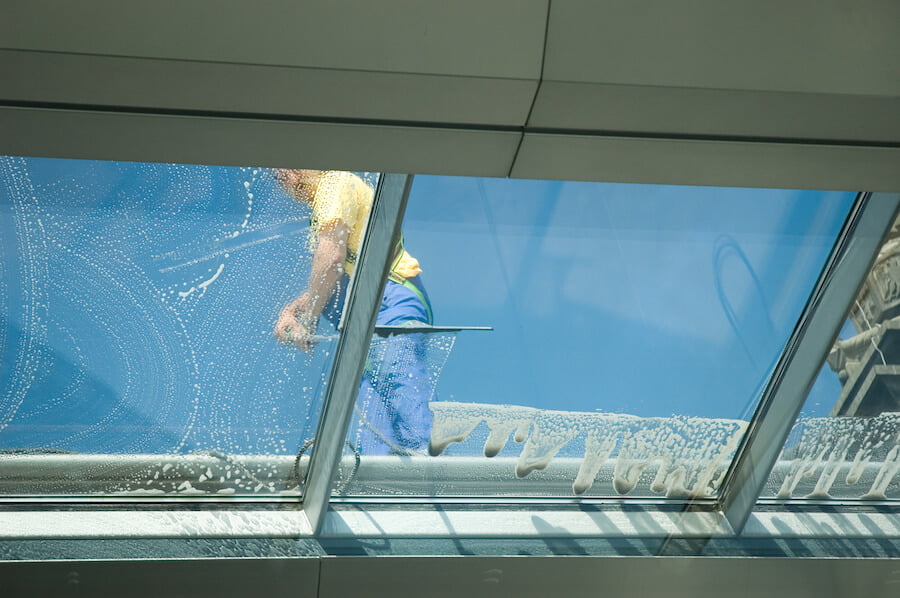 window cleaner